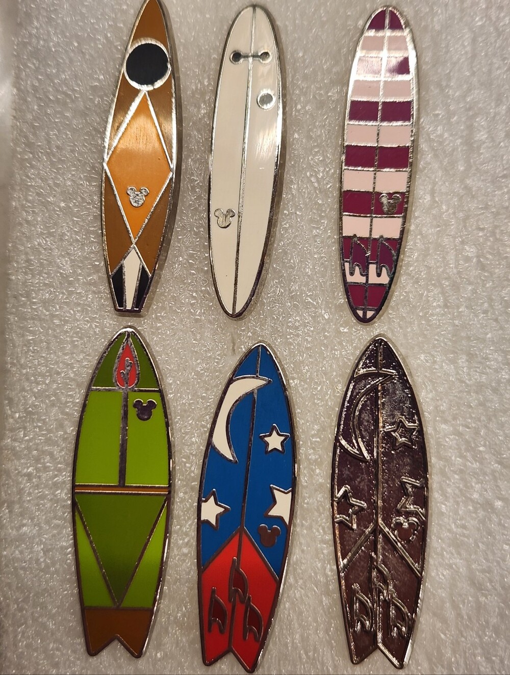 Disney 2018 Surfboard Pins